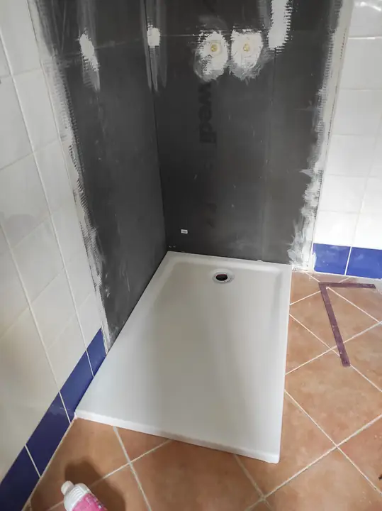 Salles de bain — réalisation JoseMServices dans l'Hérault (11)
