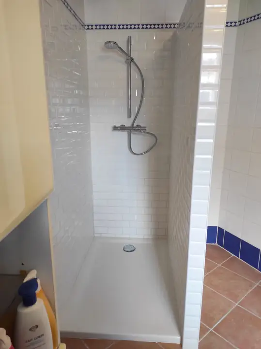 Salles de bain — réalisation JoseMServices dans l'Hérault (15)